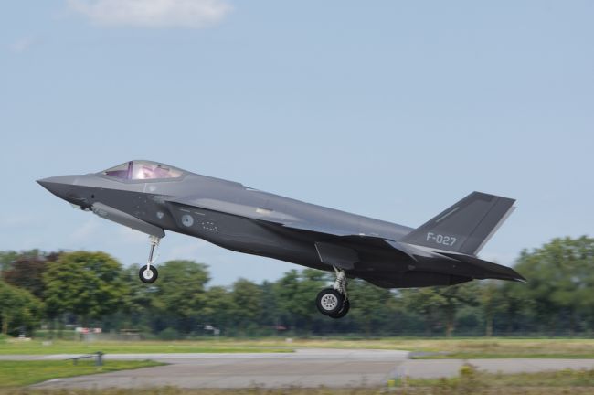 네덜란드와 노르웨이의 F-35, 우크라이나로 향하는 NATO 보급로 보호