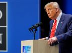 * 이 글은 허핑턴포스트US의 Trump threates tough trade deal for Spain after it rejectes to meet NATO defense spending goals를 번역, 편집한 것입니다.