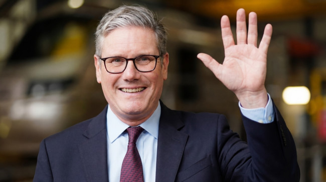 키어 스타머, 영국 내 16세 미만 소셜 미디어 사용 제한 계획 발표: 