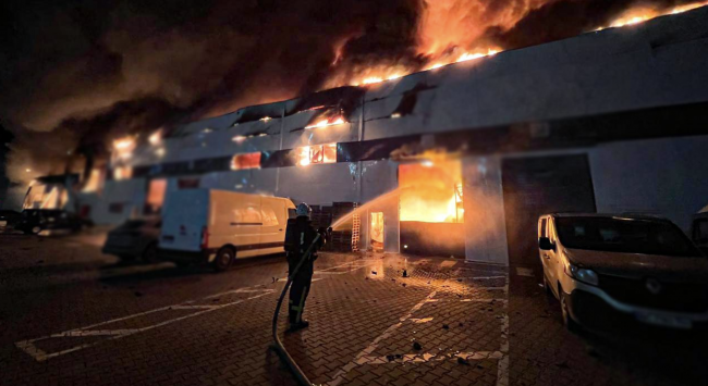 러시아가 우크라이나 전역에서 대규모 야간 공격을 감행해 10명이 사망하고 86명이 부상당했다