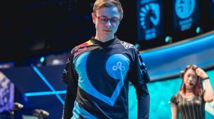 Jensen은 거의 13년의 League of Legends 경력을 끝내며 공식적으로 은퇴합니다.
