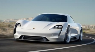 새로운 연구에 따르면 미국인들은 가격보다는 전기차 주행 거리에 더 신경 쓰고 있습니다